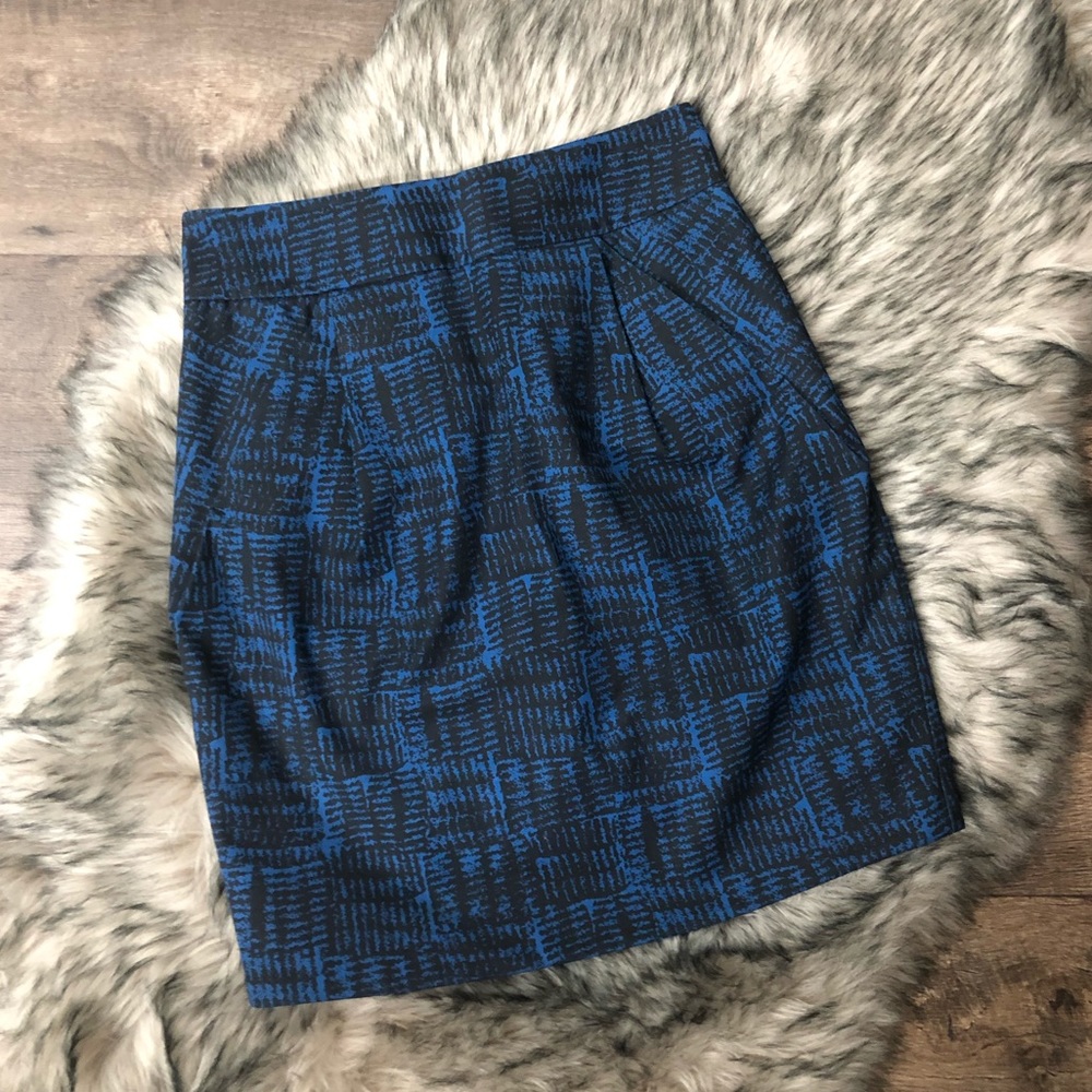 EUC MARC BY MARC JACOBS PENCIL SKIRT SIZE 2